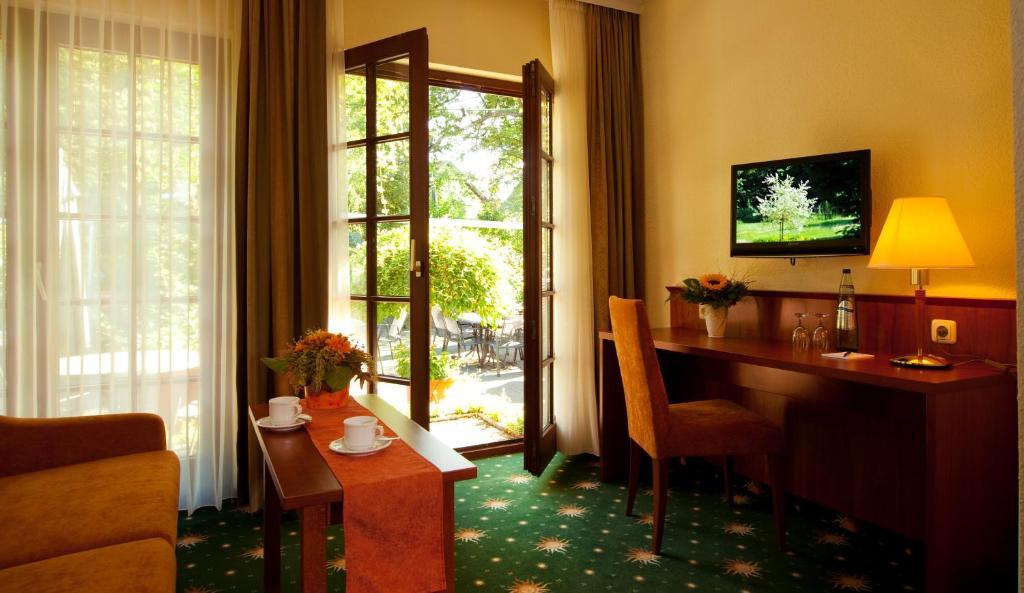 Hotel Restaurant Sonnenhof Weyerbusch Kamer foto